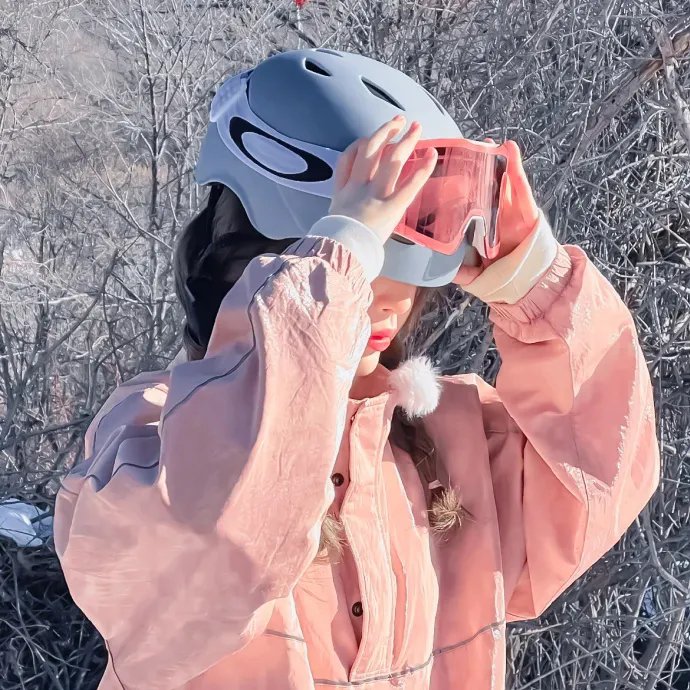 春风不解意何故撩人心